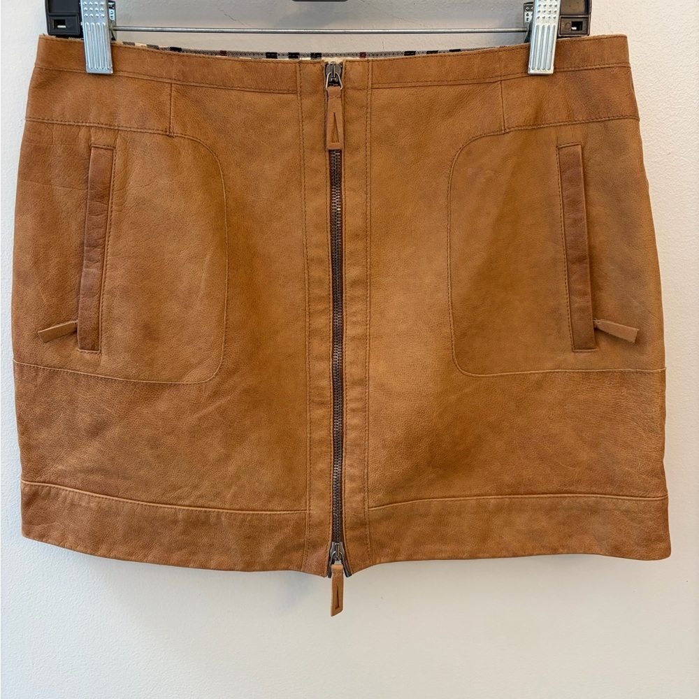 Burberry London Brown distressed Leather mini  Skirt classic pattern full zip 8 - Picture 2 of 14